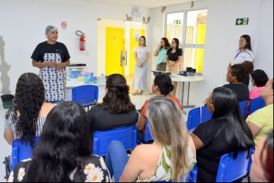 notícia: Casa da Mulher Brasileira promove curso gratuito de produção de chocolate para mulheres em Ananindeua